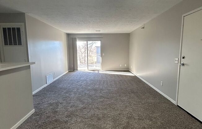 Quail Run Apts. (750 N. 18th Ave.)