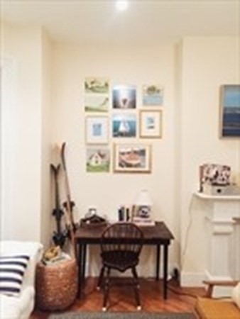 3 beds, 1.5 baths, 1,100 sqft, $5,795, Unit 18