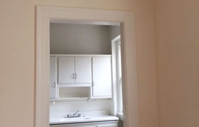 1 bed, 1 bath, 550 sqft, $1,400, Unit 306