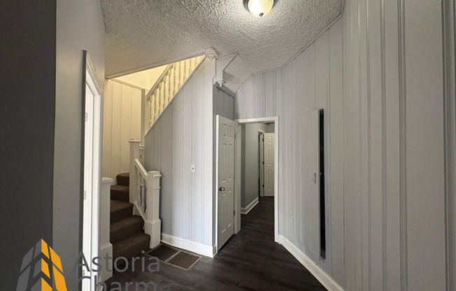 Modern 4-Bedroom with Yard & Easy Downtown Access