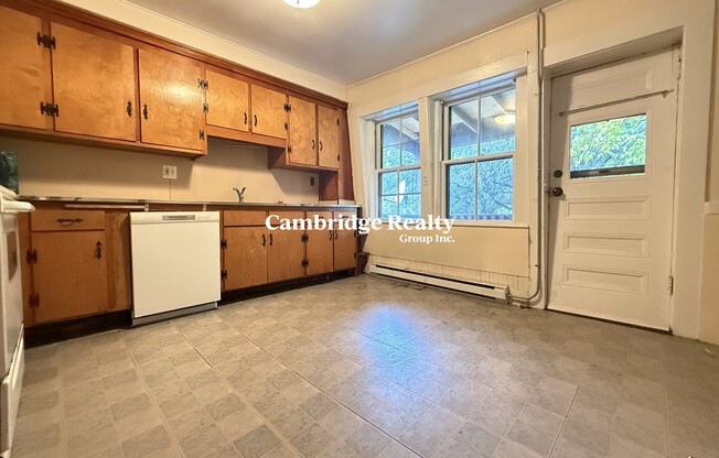 193 Mount Auburn St.