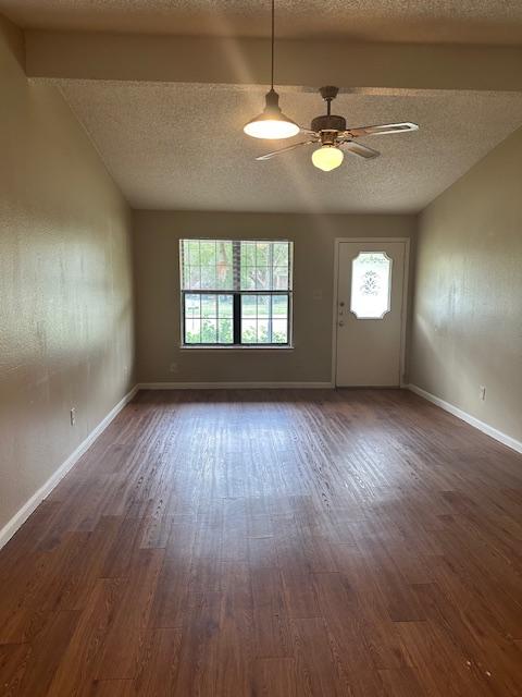 2225 E STASSNEY LN