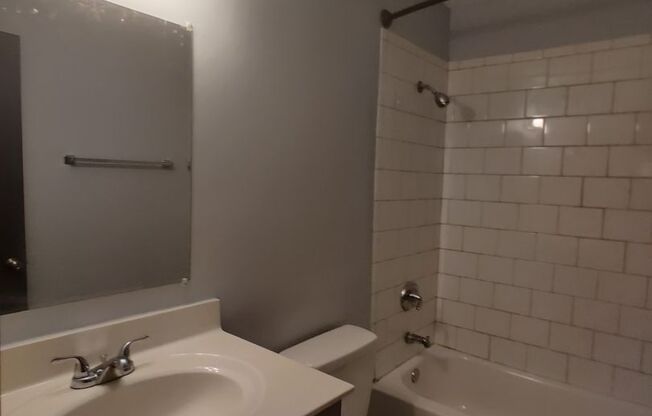 2 beds, 1 bath, $1,500