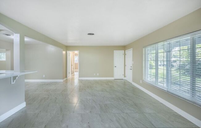1436 TANGERINE CT