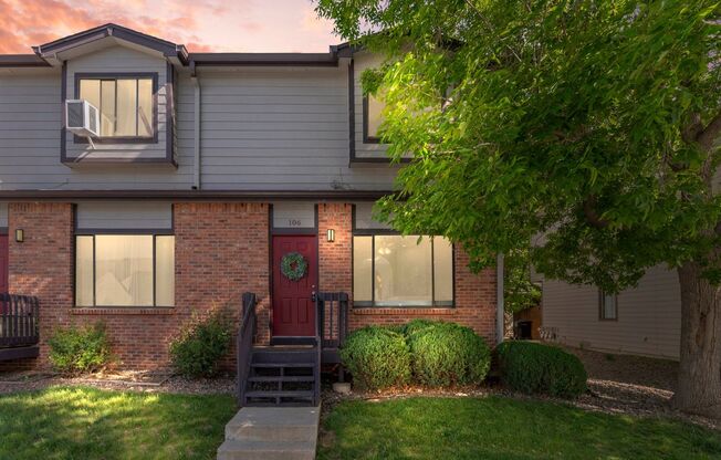 Contemporary Comfort Meets Convenience in This Stylish Townhome!!