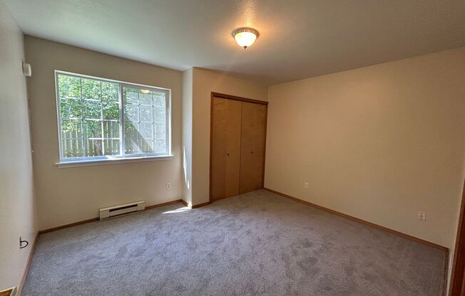 2 beds, 1 bath, $1,800