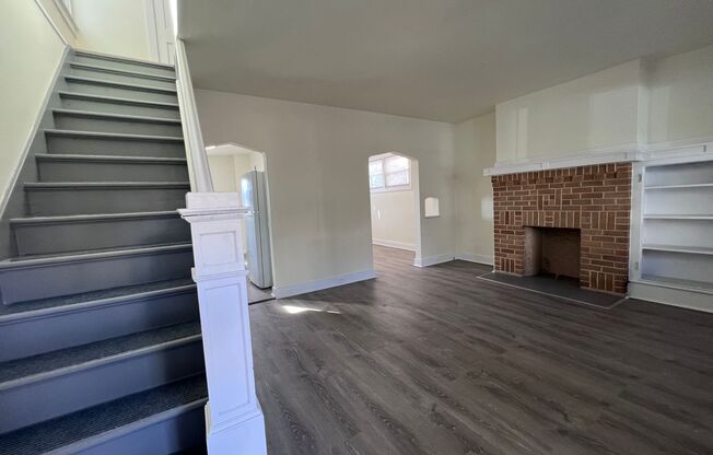 Updated 2BR 1 bath house for rent