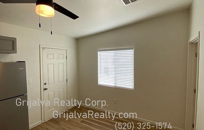 2 beds, 1 bath, 530 sqft, $1,050, Unit 04