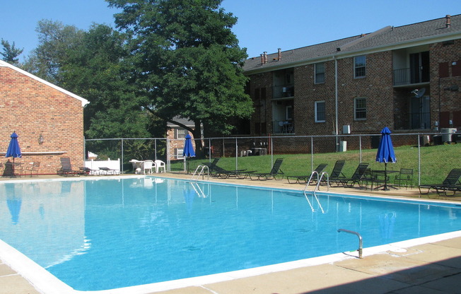 Hessian Hills Apts