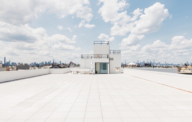 1 bed, 1 bath, $3,095, Unit 207