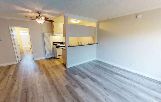 1 bed, 1 bath, 561 sqft, $1,795, Unit 214