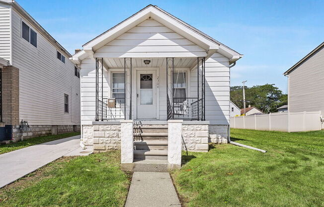 2304 CORA ST