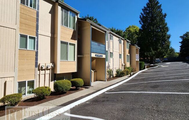 3618 SW BEAVERTON HILLSDALE HWY UNIT 24
