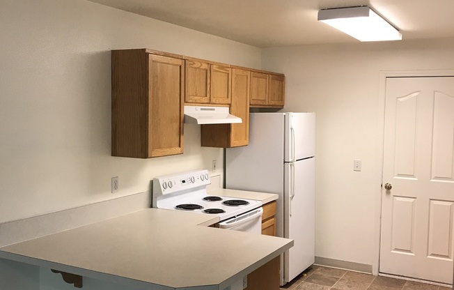 2 bedrooms 1.5 bathroom with large living room, large kitchen PLUS 1 car garage. Bedrooms are huge