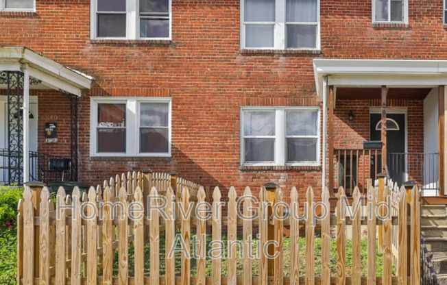 6842 DUNBAR RD