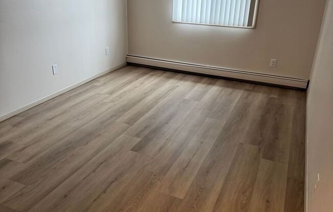 1 bed, 1 bath, $850, Unit 31