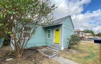 Highland Park adorable 2bd/1ba home AUGUST move in!