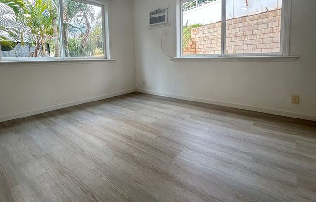 Beautiful & Spacious 5-Bedroom, 4-Bath Single-Family Home in Waikele
