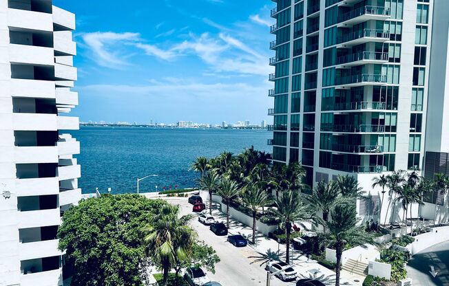 Bay Front Living Without Breaking the Wallet!