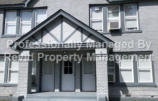 Beautiful 1 Bedroom 1 Bath in Midtown!