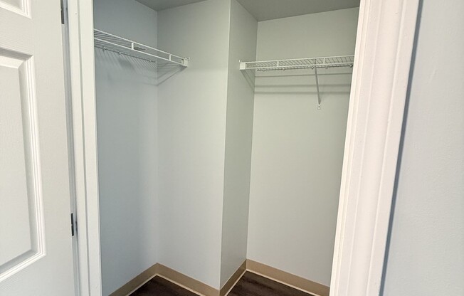 2 beds, 2 baths, 1,099 sqft, $4,110, Unit 903