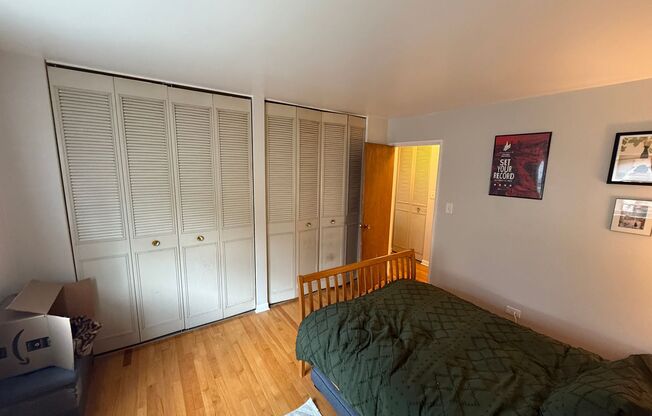 1 bed, 1 bath, $2,095, Unit 363