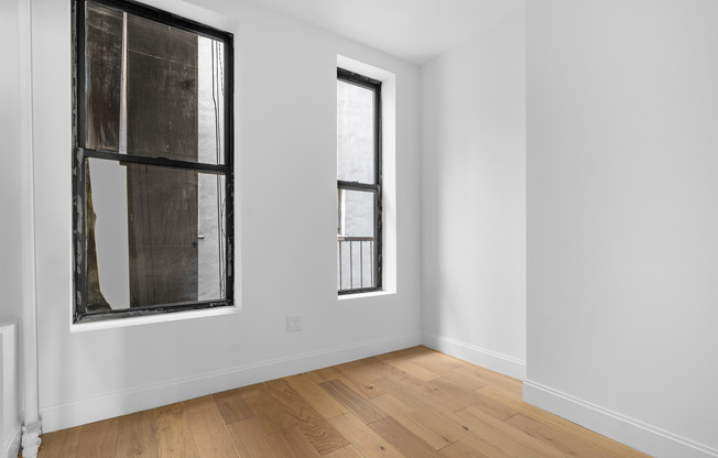 347 5 AVE