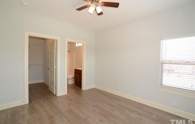 North Raleigh 2 bedroom 2 Bath for rent!