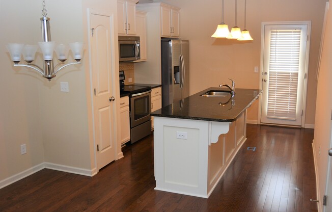 5212 PROSPERITY CHURCH RD