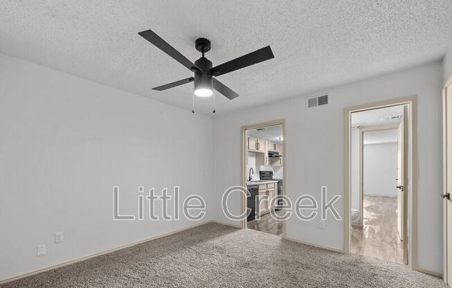151 E LITTLE CRK RD