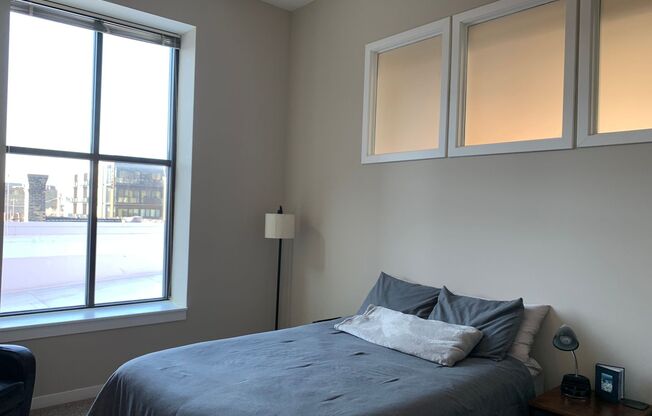 1 bed, 1 bath, 683 sqft, $1,800, Unit 313