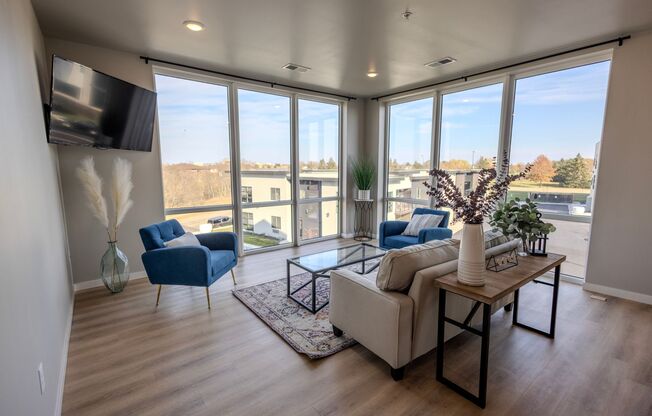 2 beds, 2 baths, 1,144 sqft, $1,795, Unit 101