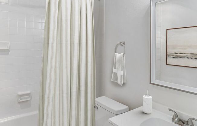 Studio, 1 bath, 331 sqft, $799, Unit 264