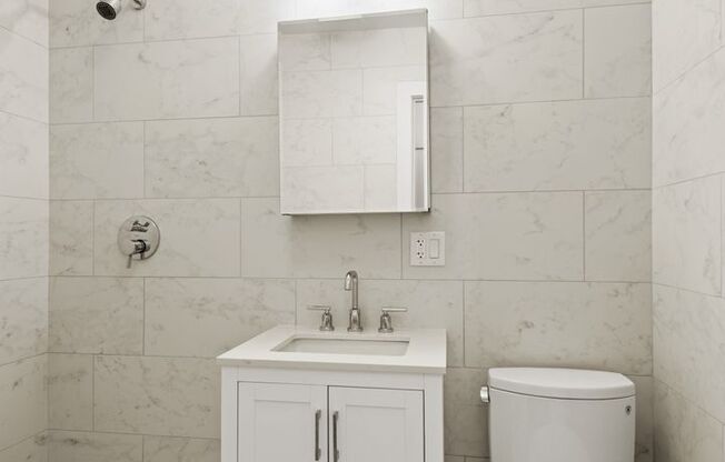 2 beds, 1 bath, 685 sqft, $5,495, Unit 9