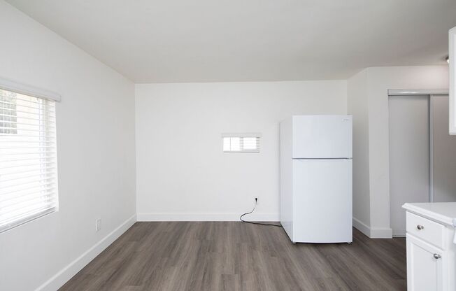 Studio, 1 bath, $1,625, Unit N