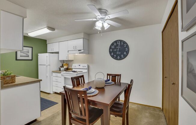 2 beds, 2 baths, 900 sqft, $1,849, Unit 7939