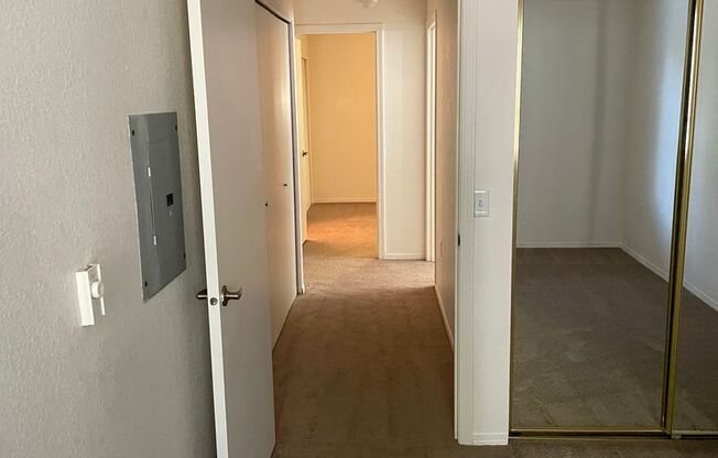 2 beds, 1 bath, 850 sqft, $1,550, Unit 302