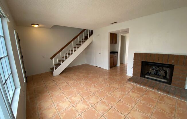 1013 Linden Street, # 14
