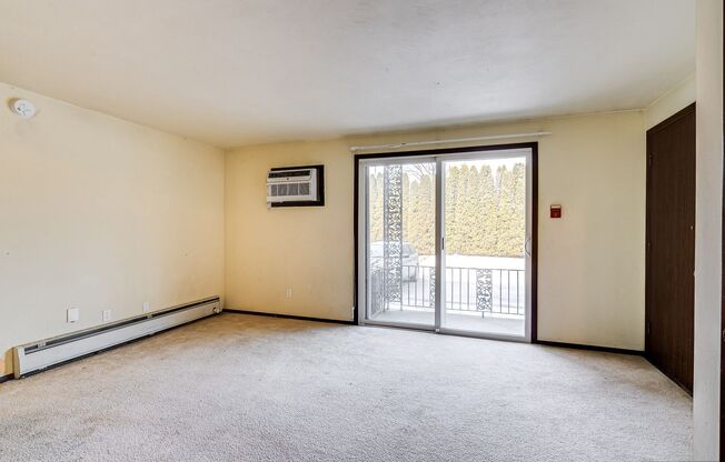 1 bed, 1 bath, 582 sqft, $1,049, Unit 2325-07