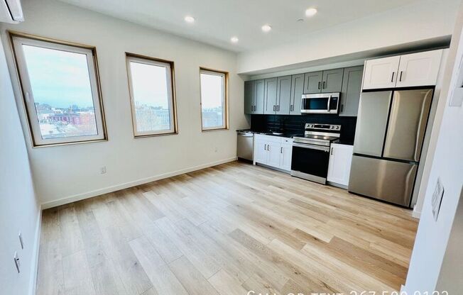 1308 10 N FRONT ST