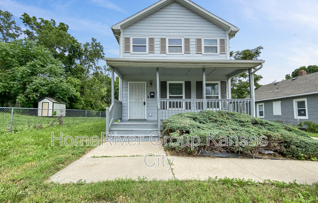 1614 E 37 ST