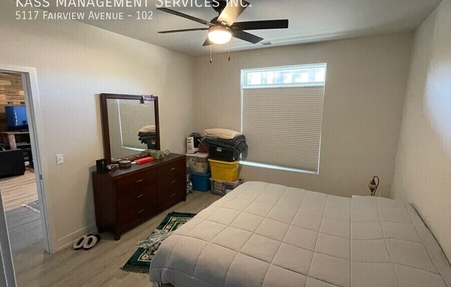 5117 FAIRVIEW AVE