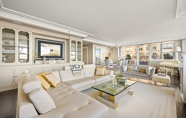 4 beds, 4 baths, 2,512 sqft, $21,000, Unit 16M