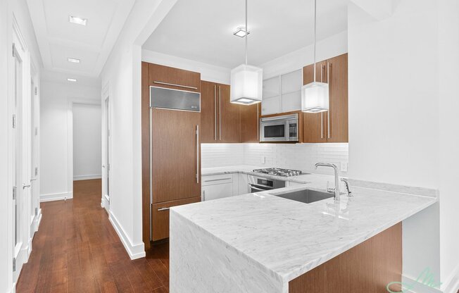 Studio, 1 bath, $4,500, Unit 14B