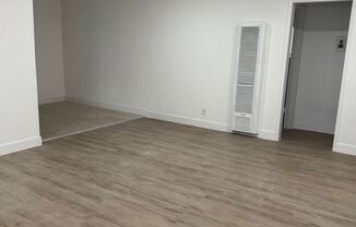 1 bed, 1 bath, $2,195, Unit 4