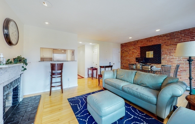 120 W CONCORD ST