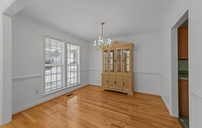 Spacious 3-Bedroom Home with Bonus Room and Community Perks