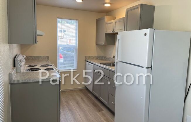 $500 Off! Updated Tacoma Apartment – 6601 S Tyler St #2, Tacoma, WA 98409