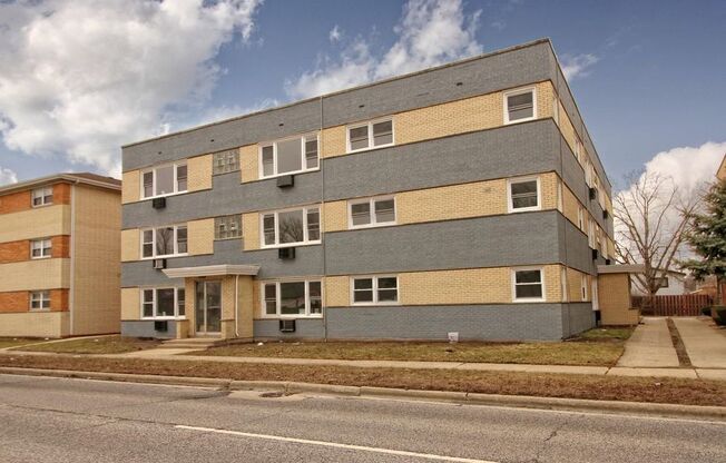 10116 S PULASKI