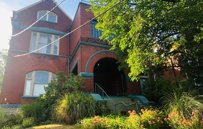 2229 Park Ave.